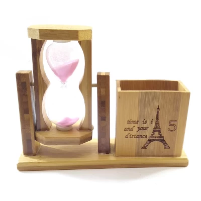 Часы песочные с подставкой для ручек красный песок(19х15х5,5 см)