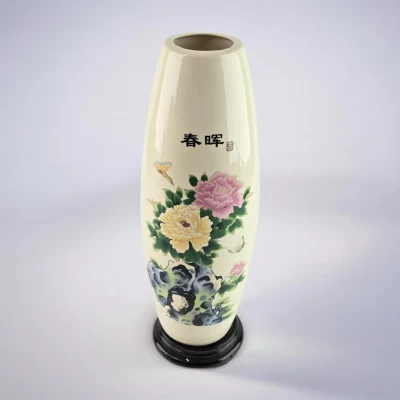 Ваза фарфоровая на подставке Пионы (26х6,3х,6,3 см)