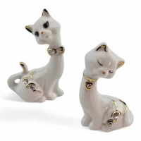 Кошки пара фарфоровые (7,5х5х2,8 см)