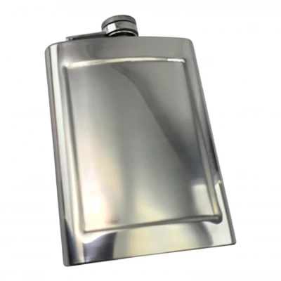 Фляга из нержавеющей стали (220 мл.)(13,5х9,5х2,5 см) Фляга из нержавеющей стали (220 мл.)(13,5х9,5х2,5 см)