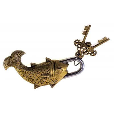Тибетский бронзовый замок Рыба (18х9х3 см)(480 г) Тибетский бронзовый замок Рыба (18х9х3 см)(480 г)