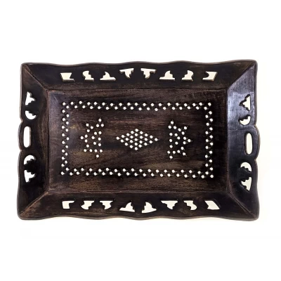 Поднос из мангового дерева резной (38х25х4 см)