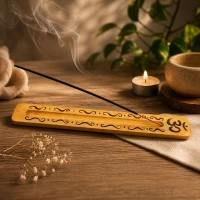 Подставка под благовония Янтарь, с рисунком (26х4х0,7 см), массив дерева.