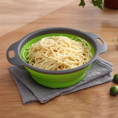 Дуршлаг силиконовый складной с ручками круглый зеленый (300х240х175 мм.)