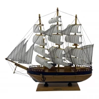 Модель парусника на подставке ( 40х34х6,5 см)