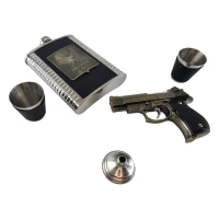 Фляга с рюмками и зажигалкой  в подарочной упаковке ( 23х 17.5х 4 см)