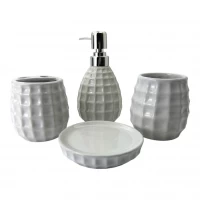 Набор для ванной керамический, белый (28,5х 22,5х 9 см)