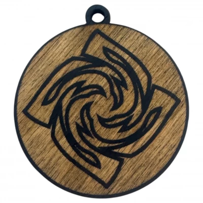 Оберег Знич,темный (d-4,5 см) дерево, покрыт эмалью. Оберег Знич,темный (d-4,5 см) дерево, покрыт эмалью.