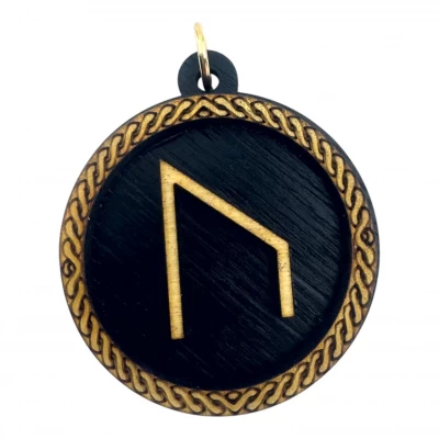 Рунический оберег-подвеска Уруз(d-45мм),дерево.