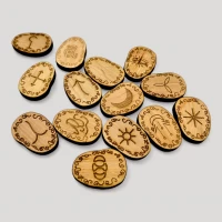 Руны Ведьмины (Викканские) светлые, 14 рун (4,2х3,1х0,7 см), массив дерева.