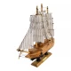 Модель парусника (21,5х24х4,5 см)