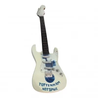 Гитара Tottenham Hotspur миниатюра дерево (24 × 8 × 1,5 см)