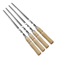 ШАМПУР УГОЛОК ИЗ НЕРЖАВЕЙКИ 1,5X10X590 С ДЕРЕВЯННОЙ РУЧКОЙ