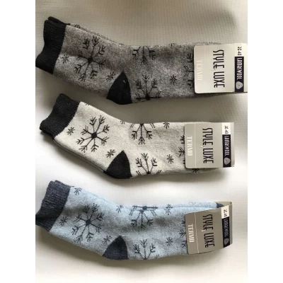 Носки STYLE LUXE шерсть с махрой женские 36-40  уплотненые ( снежинка ). Цвет : ассорти