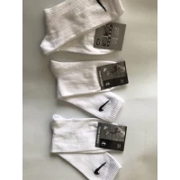 Носки Спорт ликра мужская 42-45 высокая резинка ( NIKE ). Цвет : белый