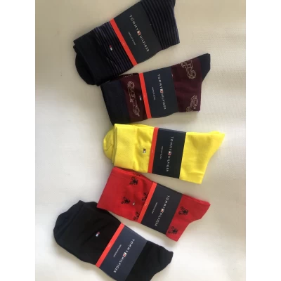 Носки TOMMY HILFIGER ликра хлопок мужские 40-45 высокие в рисунок . Цвет : ассорти . Производство Турция