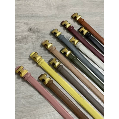 Ремень кожаный с пряжкой бренд ширина 2,5 см, длина 110 см