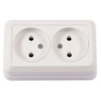 Наружная двойная розетка Luxel OPERA (2007) белая