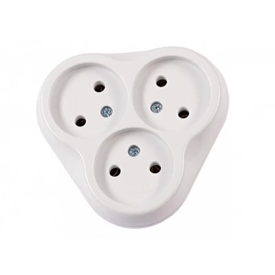 Розетка тройная luxel внутренняя (1020) белая