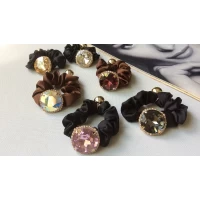 Резинка атлас, с бриллиантом диам 5 см