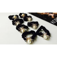 Резинка велюр, жемчужный паучек