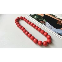 Бусы пластик , крупные, диам 2 см, длина 50 см