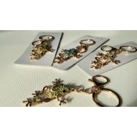 Брелок металл, лягушка с лягушонком