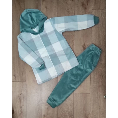 Костюм шерсть+ велюр подросток Разм 32-36