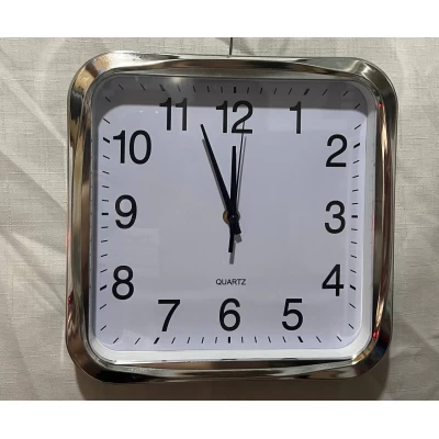 Часы настенные квадратные 25 см 2 расцветки