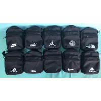 Сумочка спорт мал. 1 отдел.ткань 1000ден, Размер 14*18*5см