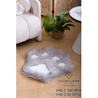 Декоративный коврик на резиновой основе 80/80 см	