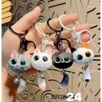 Брелок кошка, пластик