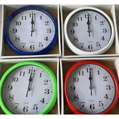 Часы настенные 530 кварцевые 20см