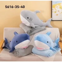 Мягкая игрушка с детским пледом Акула