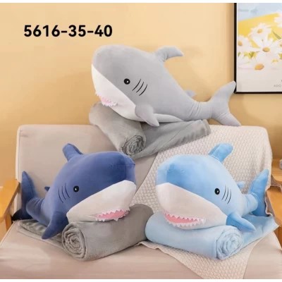 Мягкая игрушка с детским пледом Акула