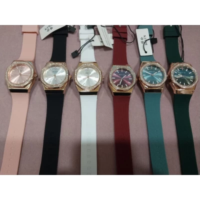 Часы наручные женские Часы наручные женские