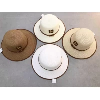 Шляпа женская •Размер 58 ( внутри затягивается)