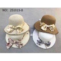 Шляпа женская •Размер 58 ( внутри затягивается)