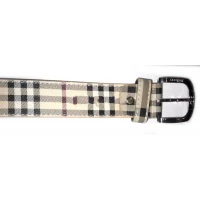 Ремень под джинсы, ширина пряжки 4см, пряжка классика. Материал - заменитель кожи.(Клетка)