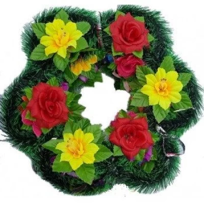 РИТУАЛЬНЫЙ ВЕНОК "СОЛНЦЕ" РОЗЫ+КУВШИНКИ