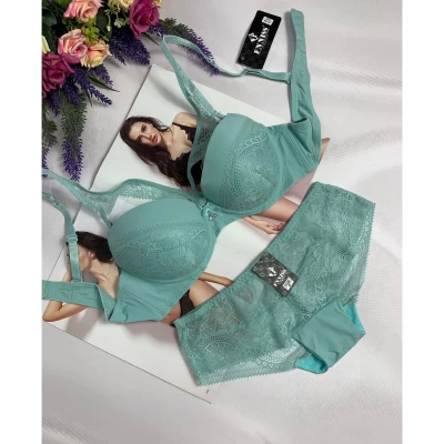 Комплект нижнего белья на пуш апе В 9615 