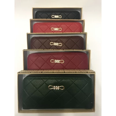 Кошелёк женский из кожзаменителя (19.7х9.5х3.2; цвет и принт: в ассортименте)