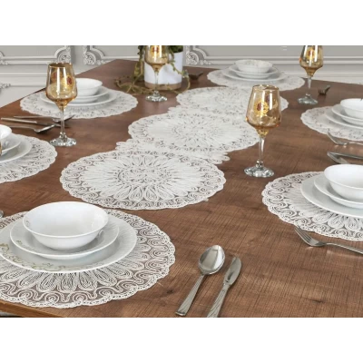 Набор из дорожки на стол и салфеток под горячее, 1шт 40*10 см и 6шт 40*40 см. Набор из дорожки на стол и салфеток под горячее, 1шт 40*10 см и 6шт 40*40 см.