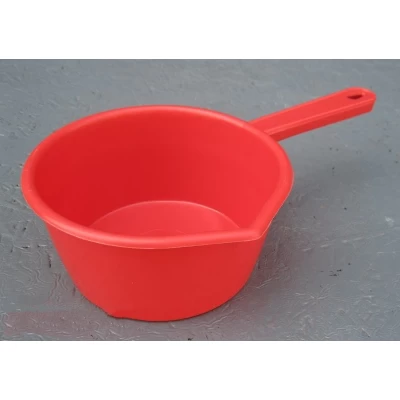 Ковш с носиком