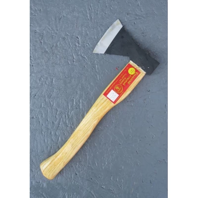 Топор с деревянной ручкой (Китай)