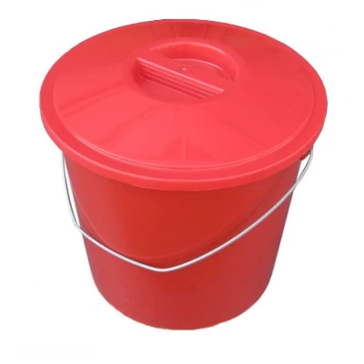 Ведро полиэтиленовое 17 литров цветное с крышкой с металлической ручкой (ПолимерАгро)