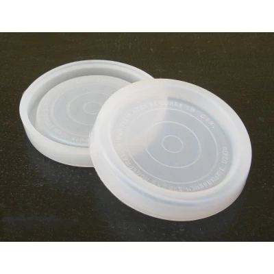 Крышка полиэтиленовая белая высший сорт для обычных банок (Юнипласт)