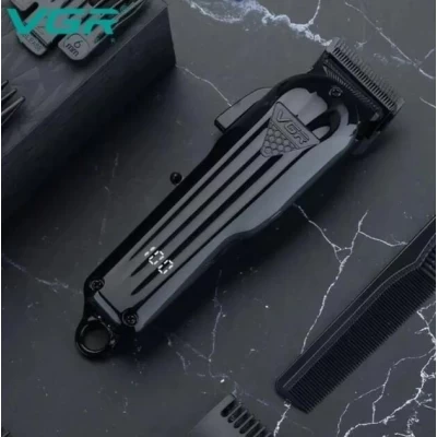 Машинка для стрижки волос VGR V-982 Professional 4 насадки LED 5 Вт