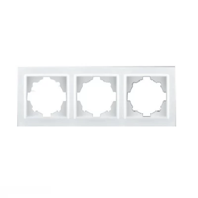 Рамка тройная Enzo Белый