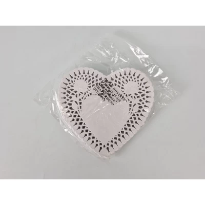 Салфетка ажурная СЕРДЦЕ Ф15(250шт) (1 пачка) Салфетка ажурная СЕРДЦЕ Ф15(250шт) (1 пачка)
